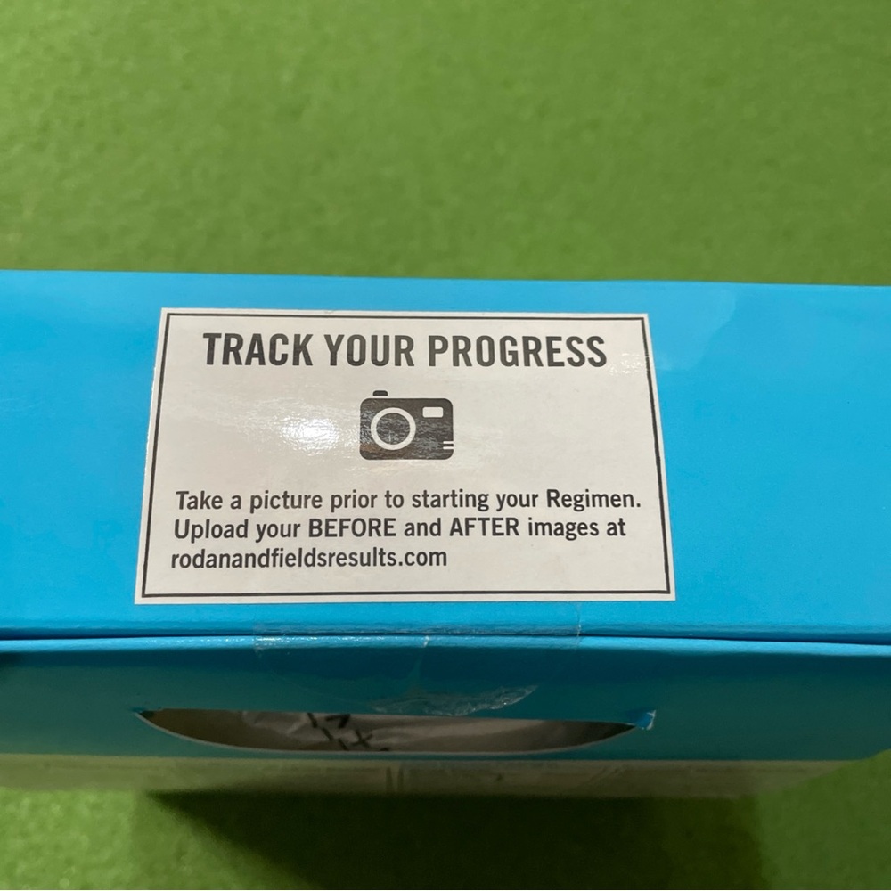 Rodan + Fields REDEFINE Skincare Regimen - 4 piece - Picture 6 of 16